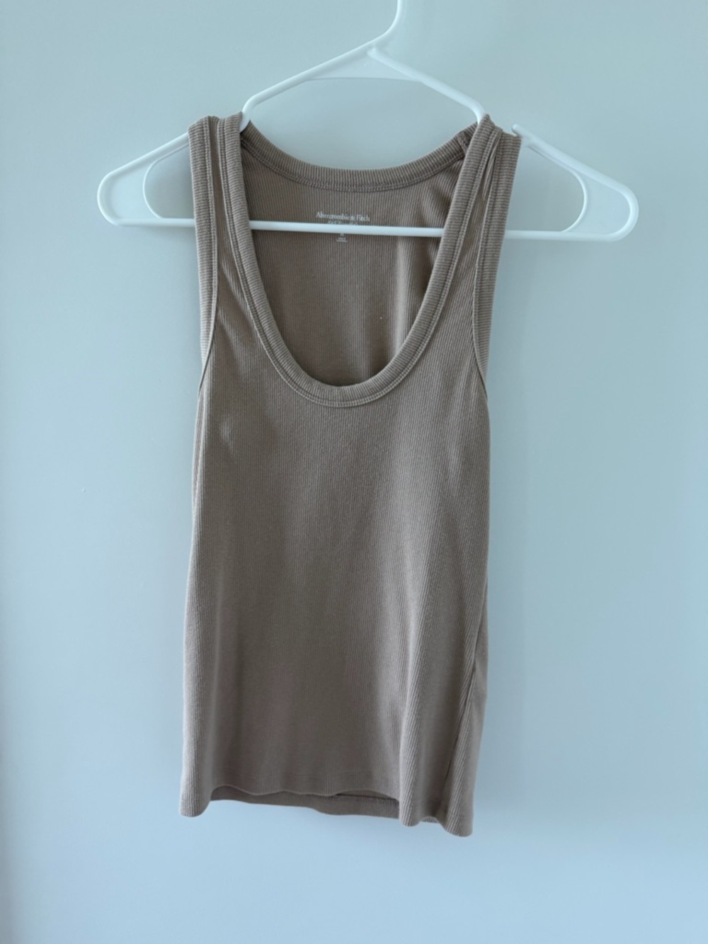 Abercrombie Ribbed Scoop Tank // Size Medium // Color: Taupe // Worn twice